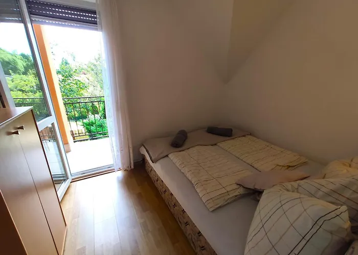 Jenna - Pinka Appartement